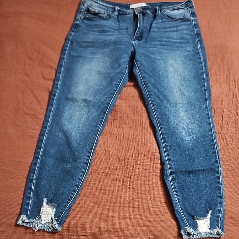 KanCan Women's Dark Blue Ankle Jeans